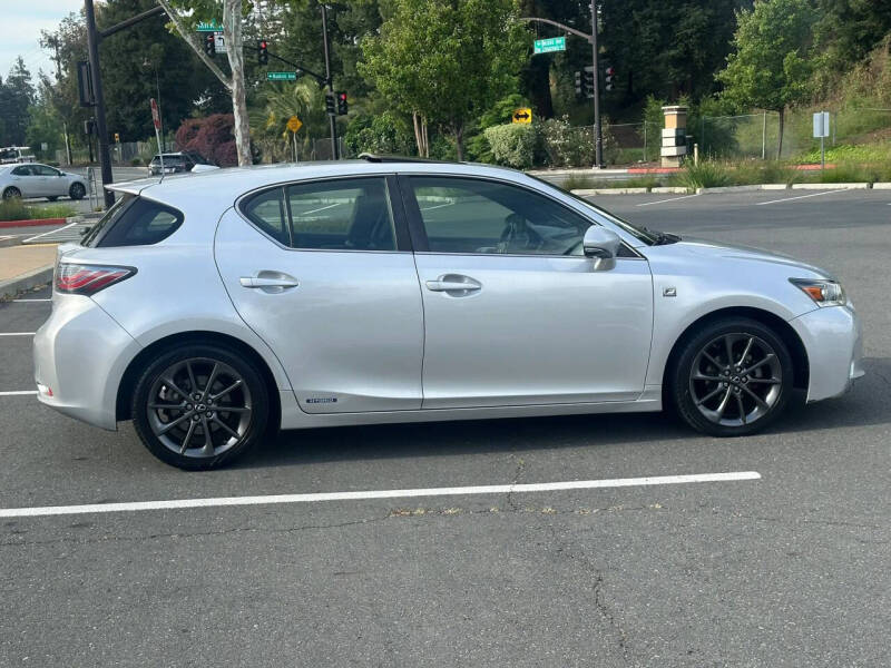 2013 Lexus CT 200h