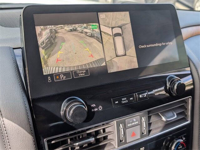 2024 Nissan Armada SL