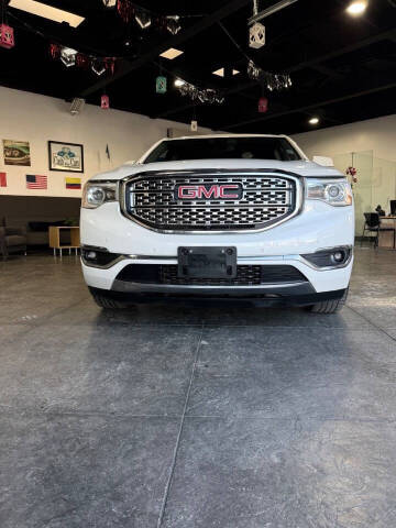 2018 GMC Acadia Denali