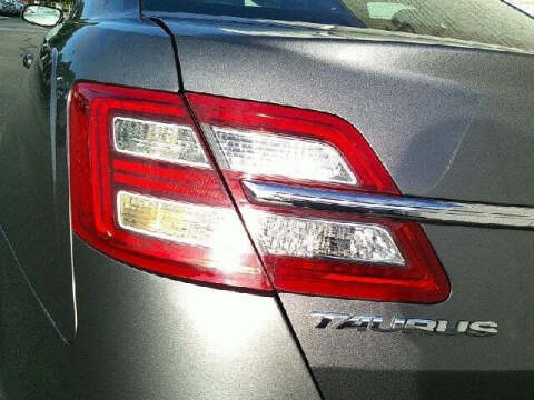 2013 Ford Taurus SEL