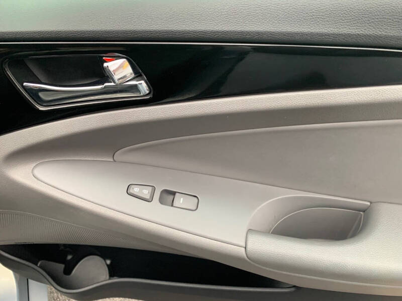 2012 Hyundai Sonata Limited