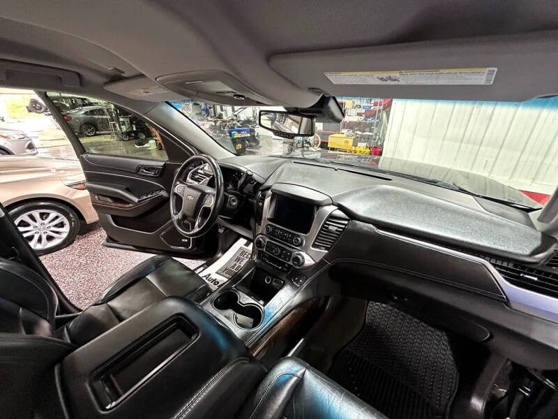 2016 Chevrolet Suburban LT