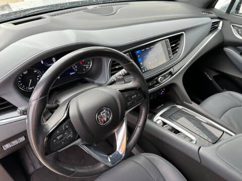 2023 Buick Enclave Premium