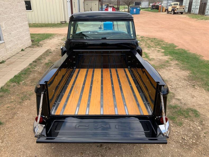 1958 GMC 101