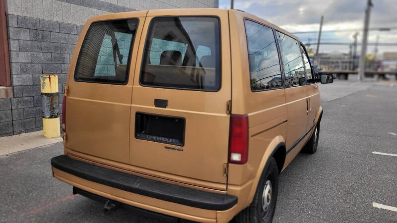1989 Chevrolet Astro CL