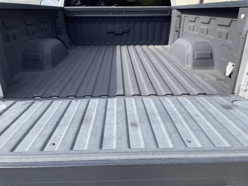 2020 Chevrolet Silverado 1500 Custom