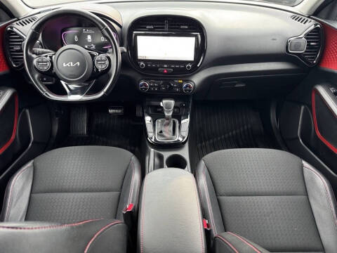 2023 Kia Soul GT-Line