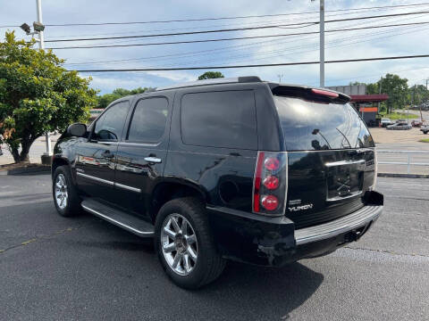 2010 GMC Yukon Denali