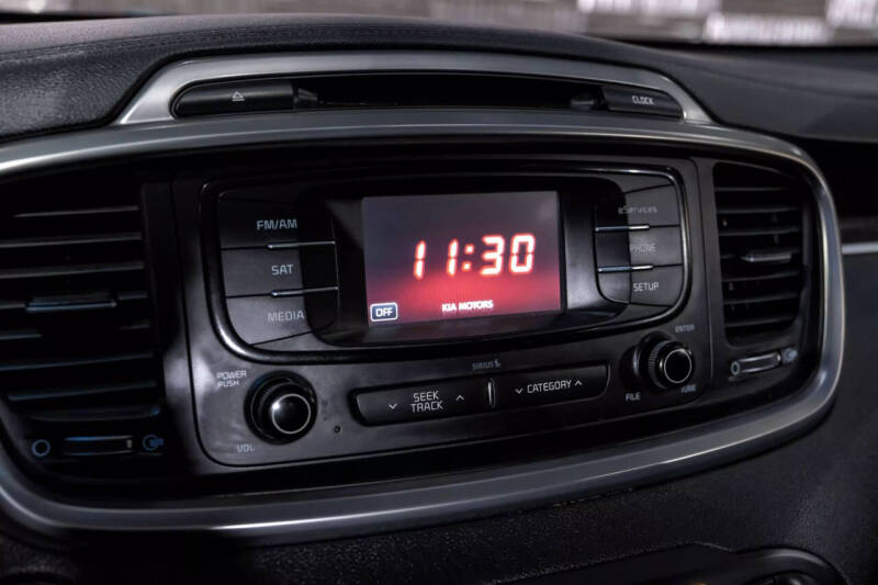 2016 Kia Sorento EX V6