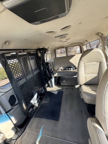 2006 Ford E-Series E-150 XL