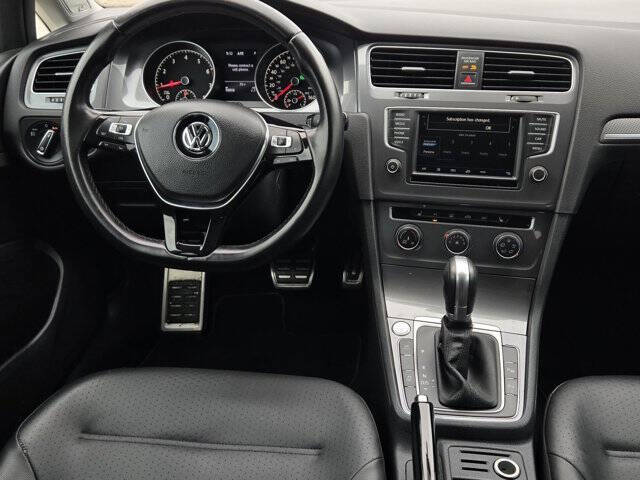 2017 Volkswagen Golf Alltrack