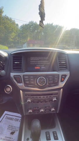 2017 Nissan Pathfinder