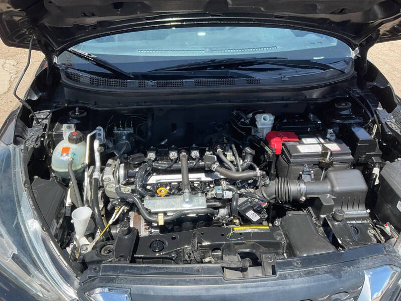 2020 Nissan Kicks SV