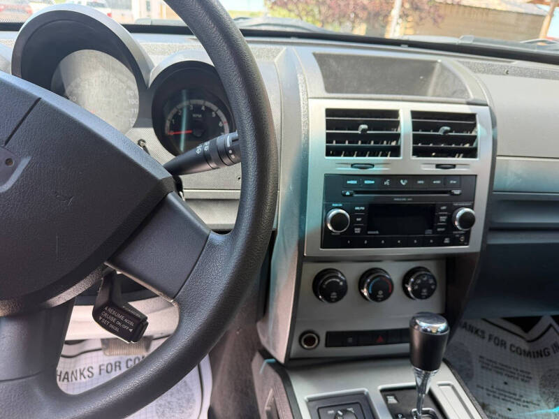 2009 Dodge Nitro SE