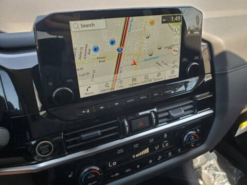 2024 Nissan Pathfinder SL