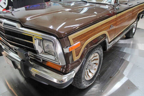 1986 Jeep Grand Wagoneer