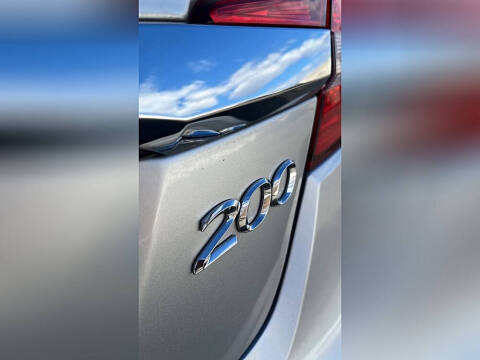 2012 Chrysler 200 Limited