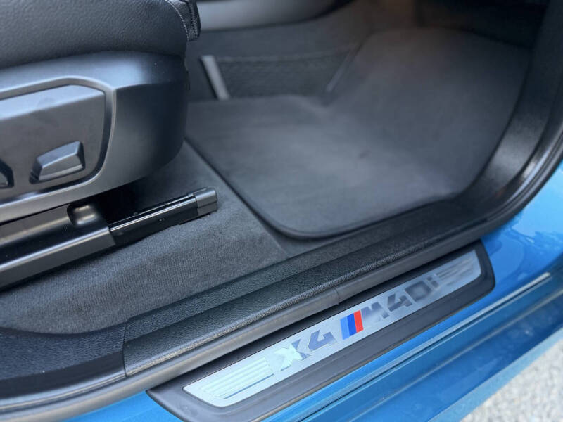 2017 BMW X4 M40i