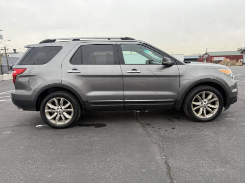 2012 Ford Explorer XLT