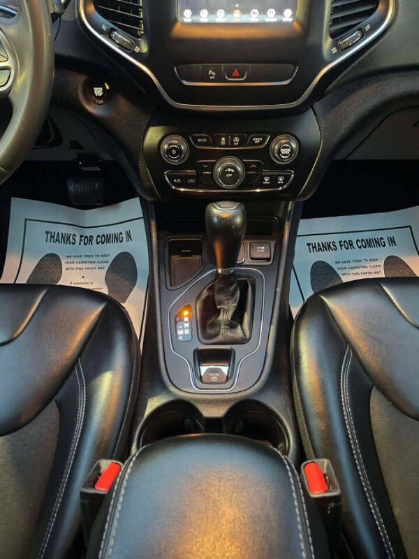 2020 Jeep Cherokee Latitude Plus