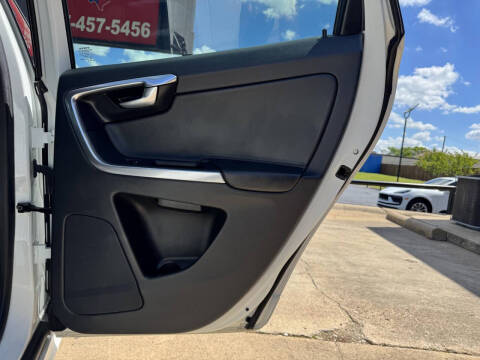 2016 Volvo XC60 T5 Drive-E