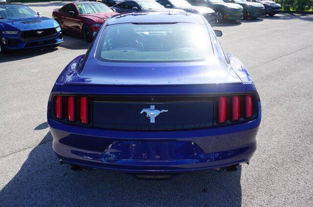 2016 Ford Mustang V6