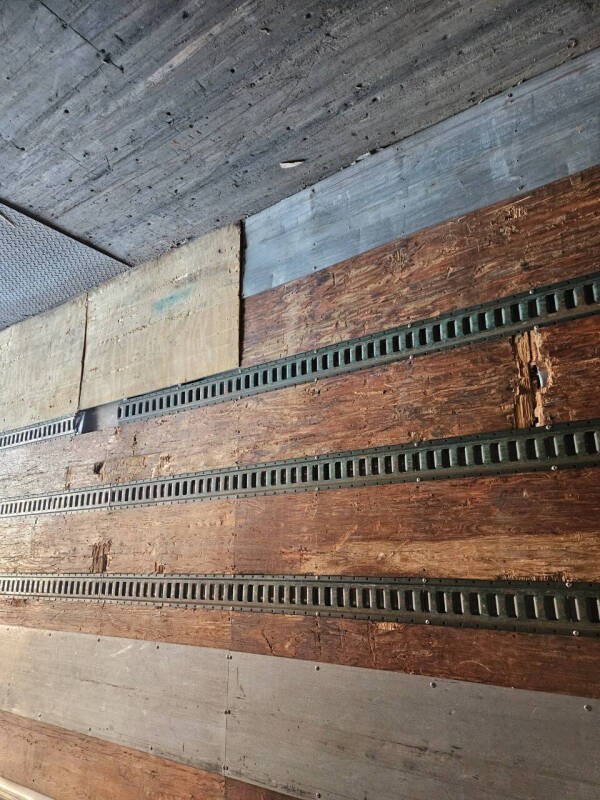 2002 Freightliner F70