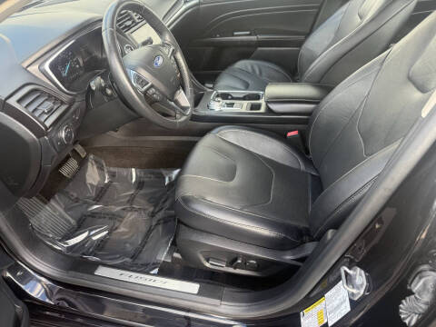 2020 Ford Fusion Titanium