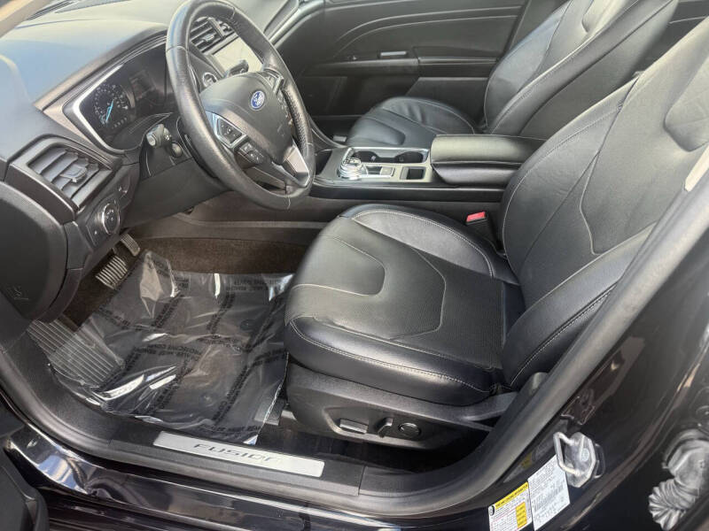 2020 Ford Fusion Titanium