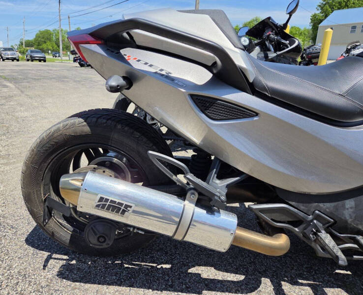 2012 Can-Am SPYDER RSS