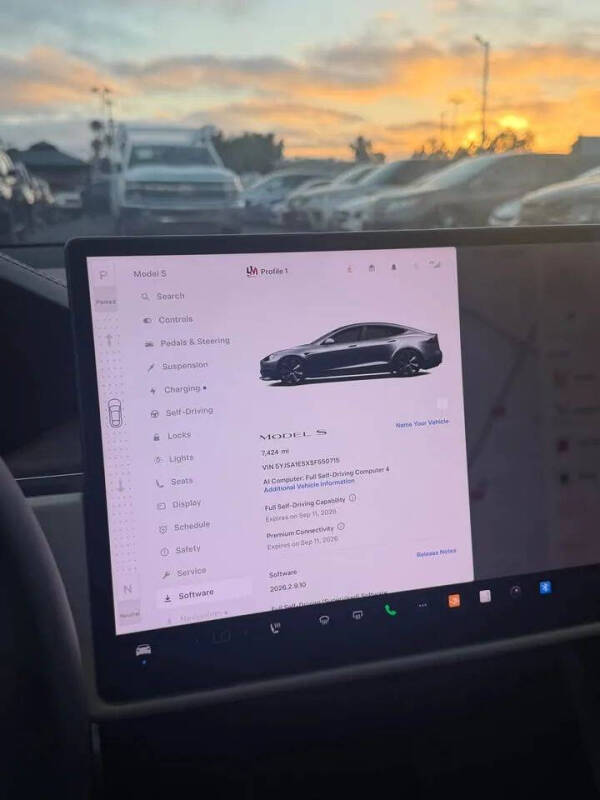 2025 Tesla Model S