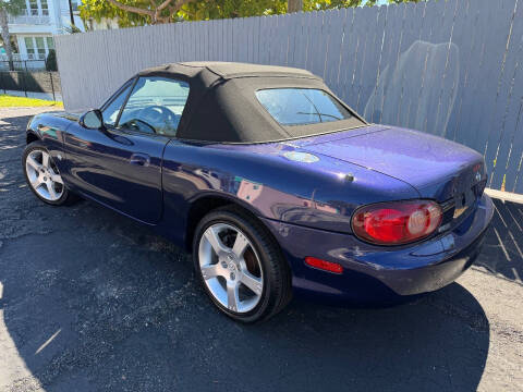 2003 Mazda MX-5 Miata LS
