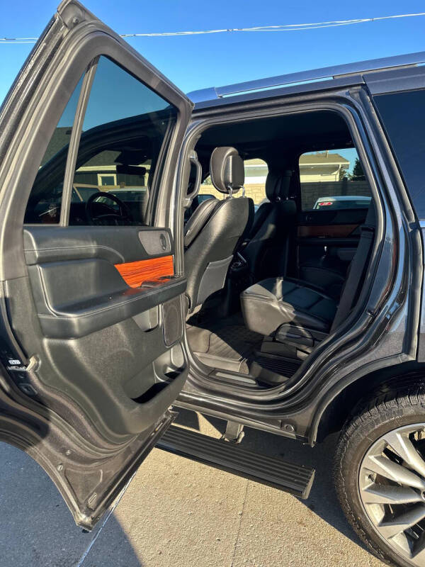 2018 Lincoln Navigator Select