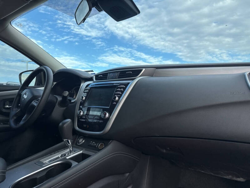 2022 Nissan Murano S