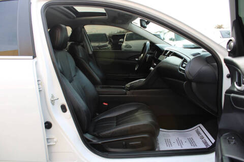 2019 Honda Insight Touring