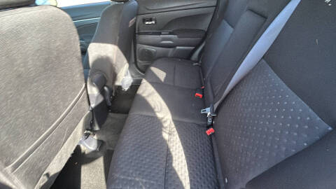 2011 Mitsubishi Outlander Sport SE