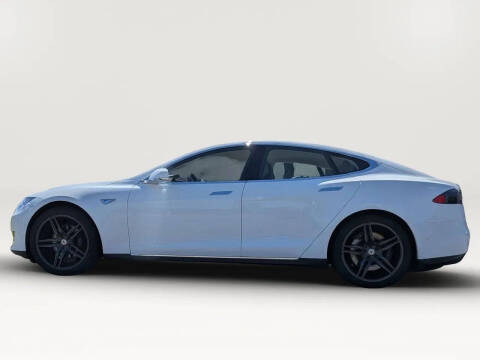 2015 Tesla Model S