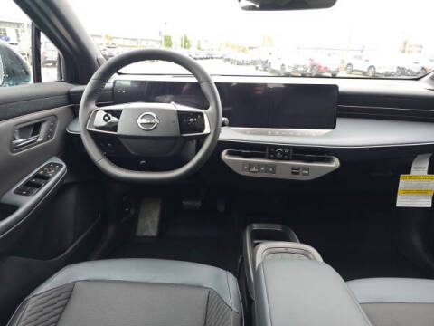 2026 Nissan LEAF Platinum+