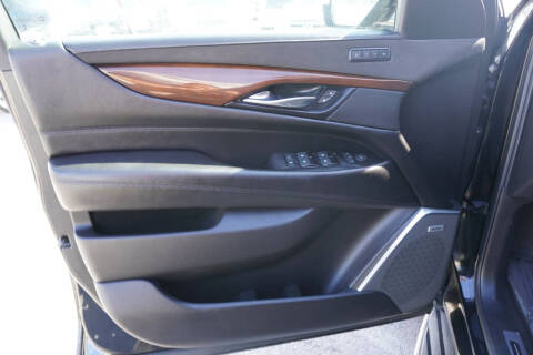 2020 Cadillac Escalade ESV Luxury