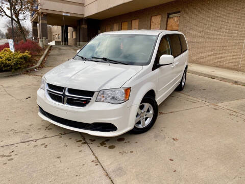 2013 Dodge Grand Caravan for sale at Stark Auto Mall in Massillon OH