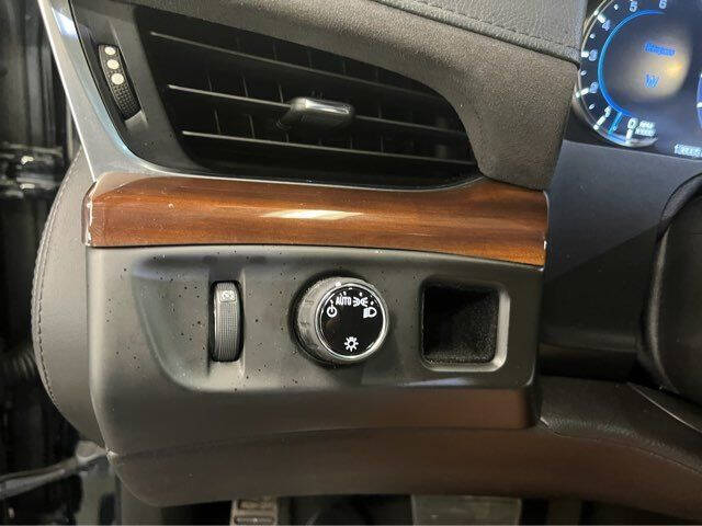 2019 Cadillac Escalade ESV Standard