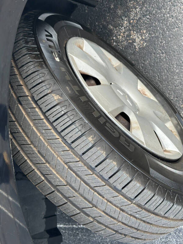 2009 Mitsubishi Outlander ES - Photo 19