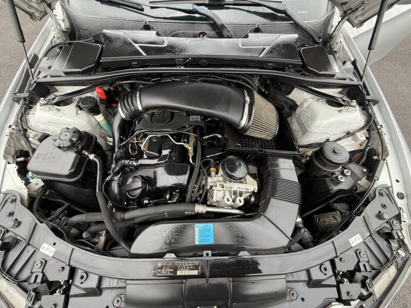 2011 BMW 3 Series 335i