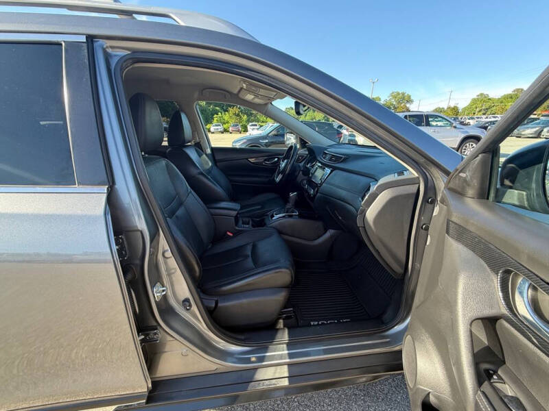 2017 Nissan Rogue