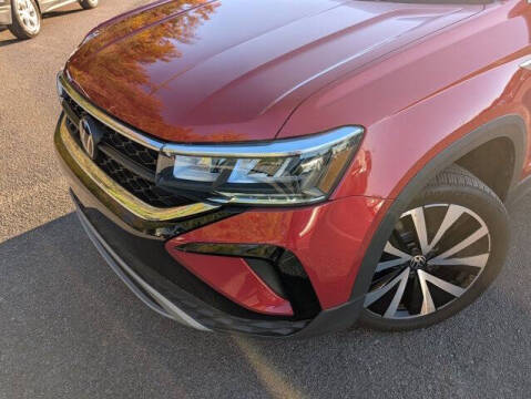 2024 Volkswagen Taos SE