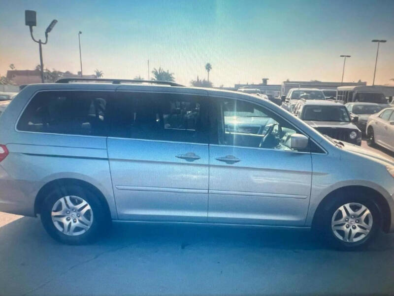 2007 Honda Odyssey EX photo 3