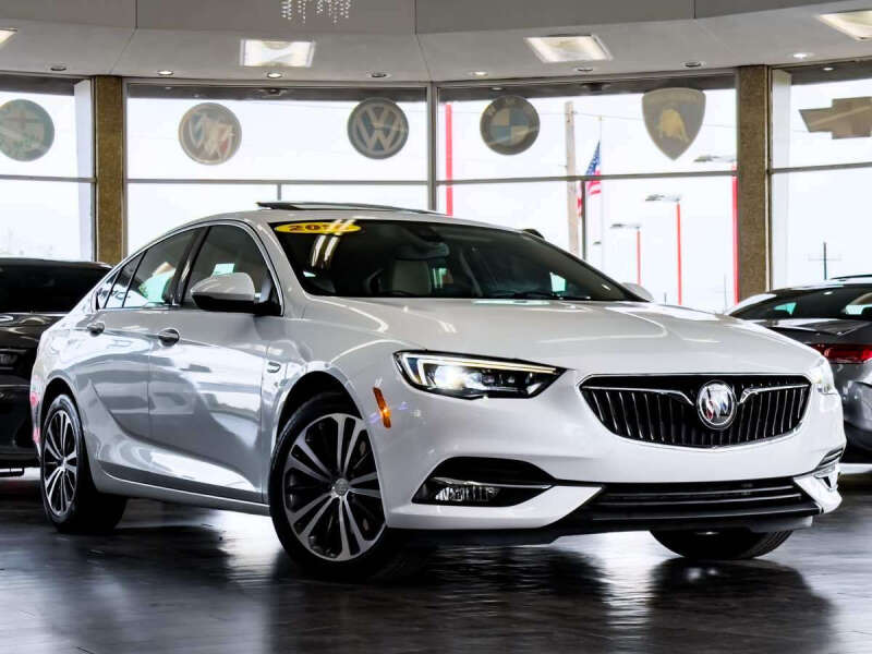 2019 Buick Regal Sportback Essence