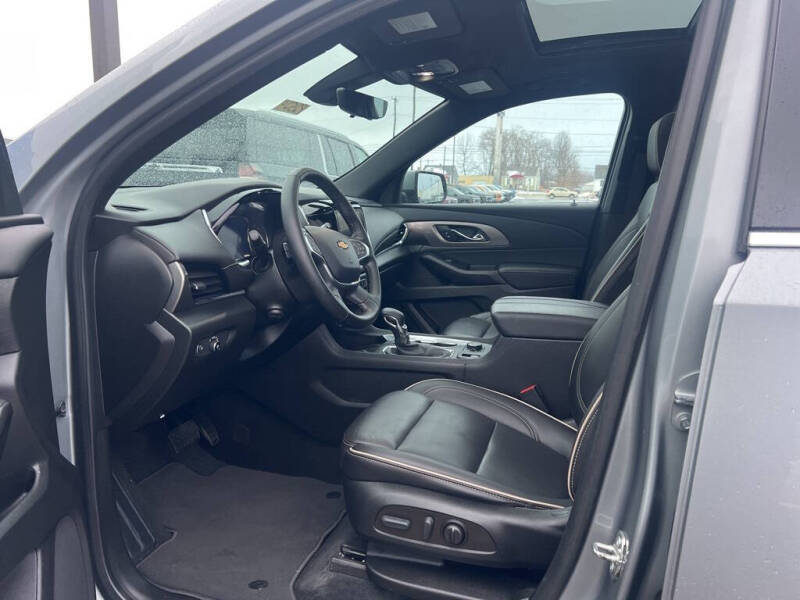 2023 Chevrolet Traverse Premier