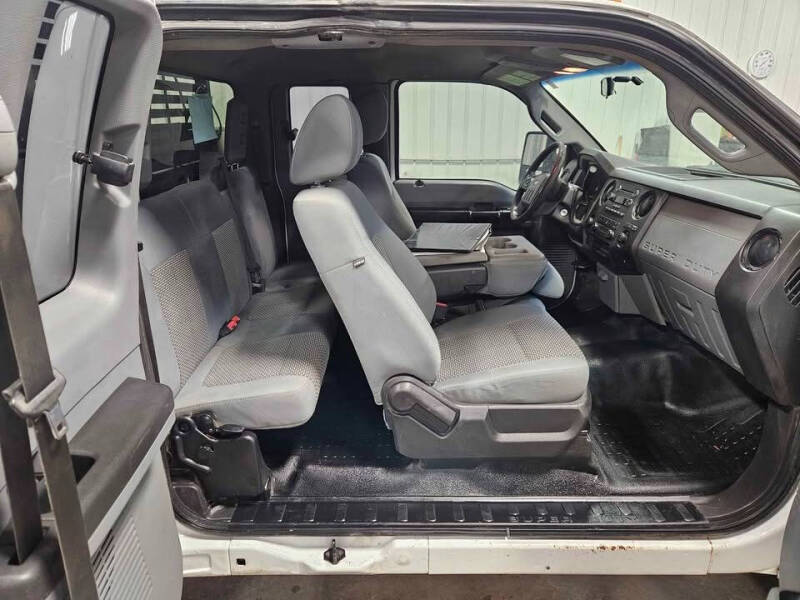 2012 Ford F-350 Super Duty XLT