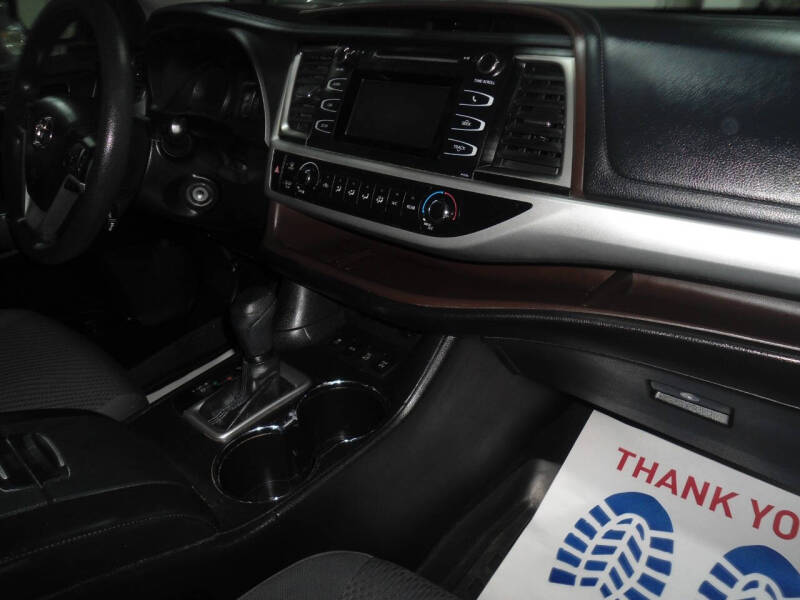 2018 Toyota Highlander LE Plus